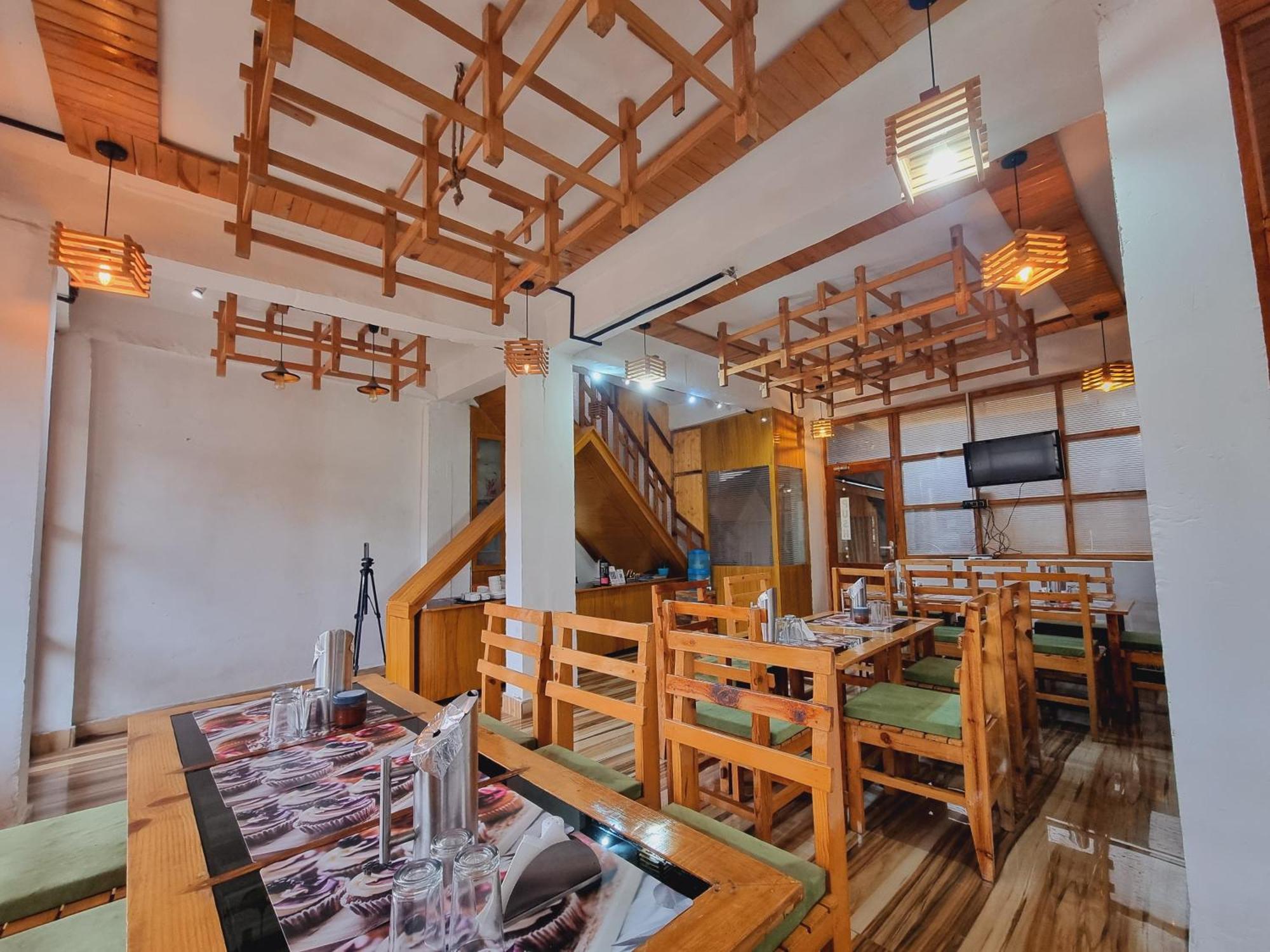Wow Hotels Green View Dalhousie Ngoại thất bức ảnh