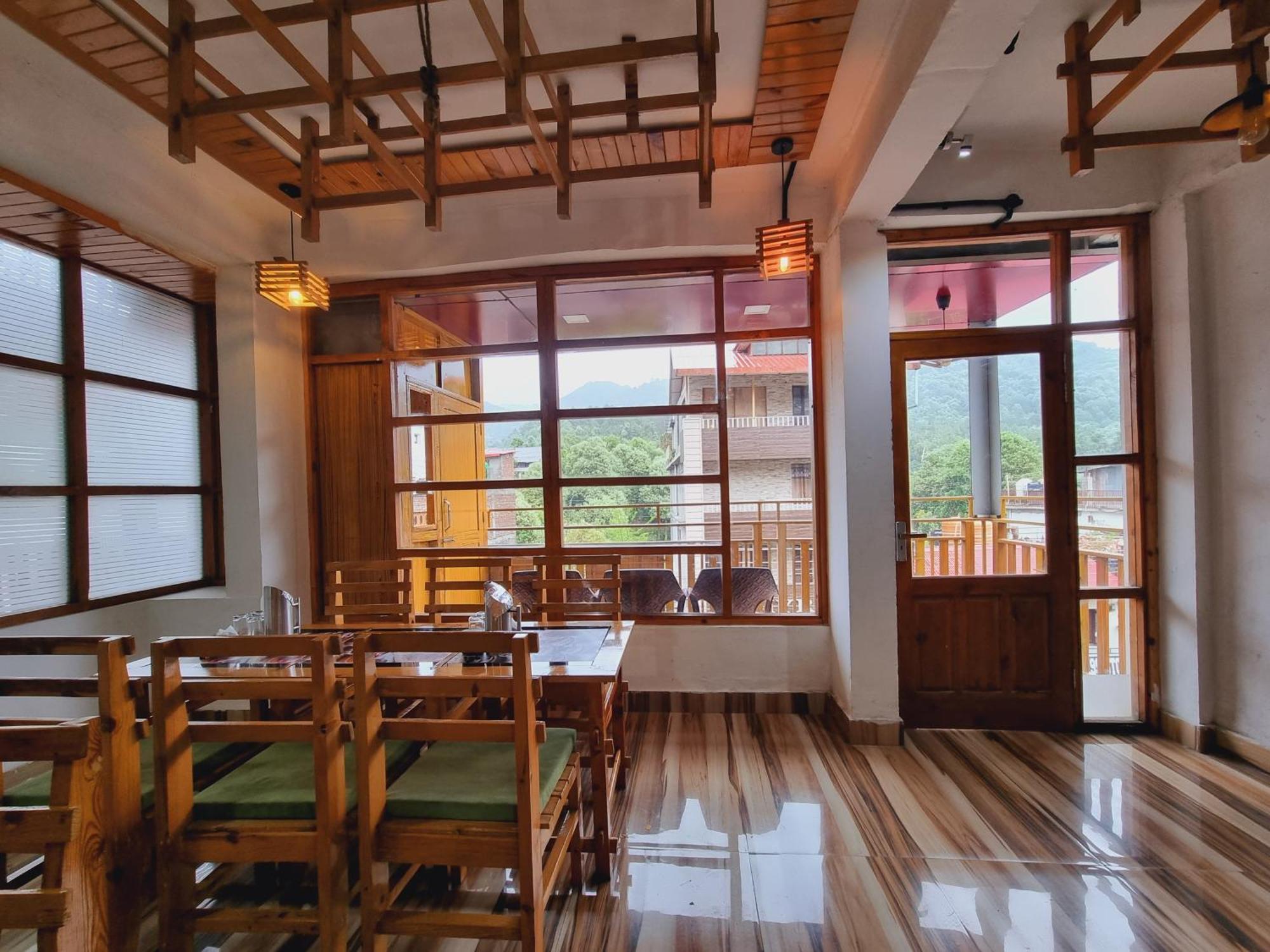 Wow Hotels Green View Dalhousie Ngoại thất bức ảnh